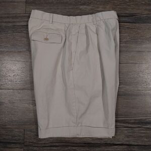 Brooks Brothers Chino Tan Beige Shorts Womens Size 6 Pleated Cotton Shorts